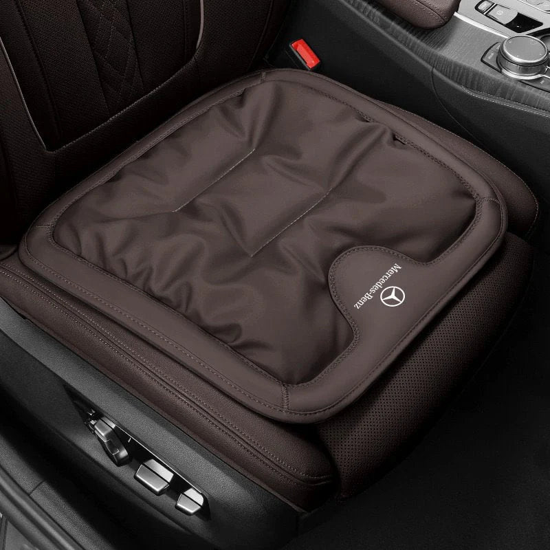 Skin-friendly and anti-fouling leather seat cushions